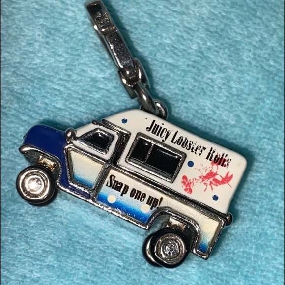 Juicy Couture Lobster Rolls Food Truck - Picture 3 of 11